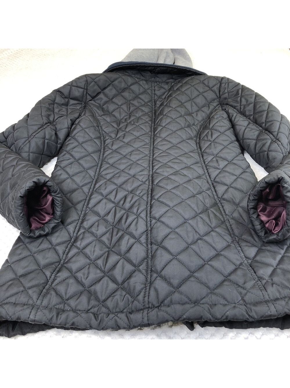 Size XS Tommy Hilfiger Women’s Quilted Puffer Jacket Lined Removable Hood CN - Picture 15 of 16